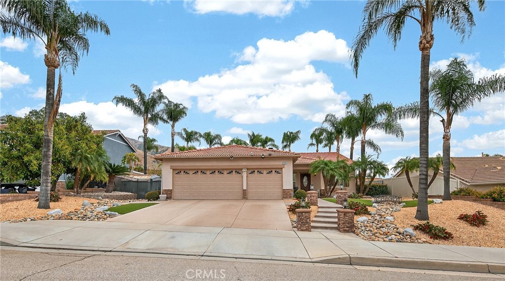 7619 Vista Rio Road Highland, CA 92346 - Photo 2 of 25 a view of a backyard