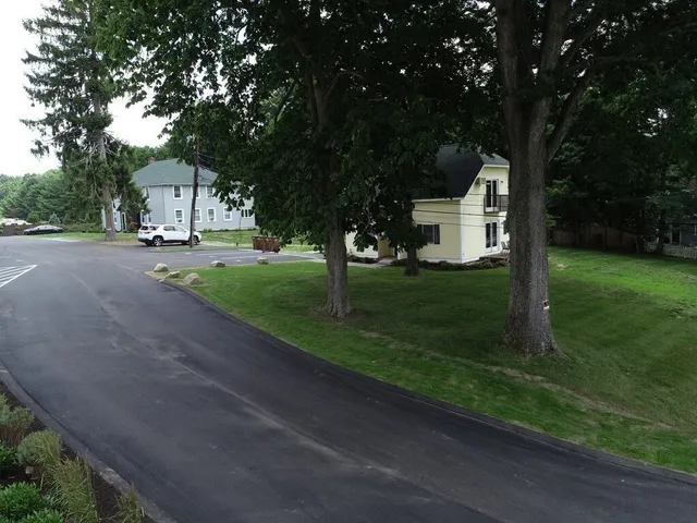 $1,900 | 175 Millwood Street, Unit F1, Framingham, MA 01701