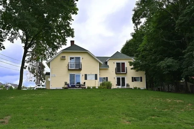 $1,900 | 175 Millwood Street, Unit F1, Framingham, MA 01701