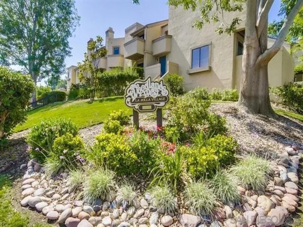 $3,700 | 8462 Via Sonoma, Unit 39, La Jolla, CA 92037