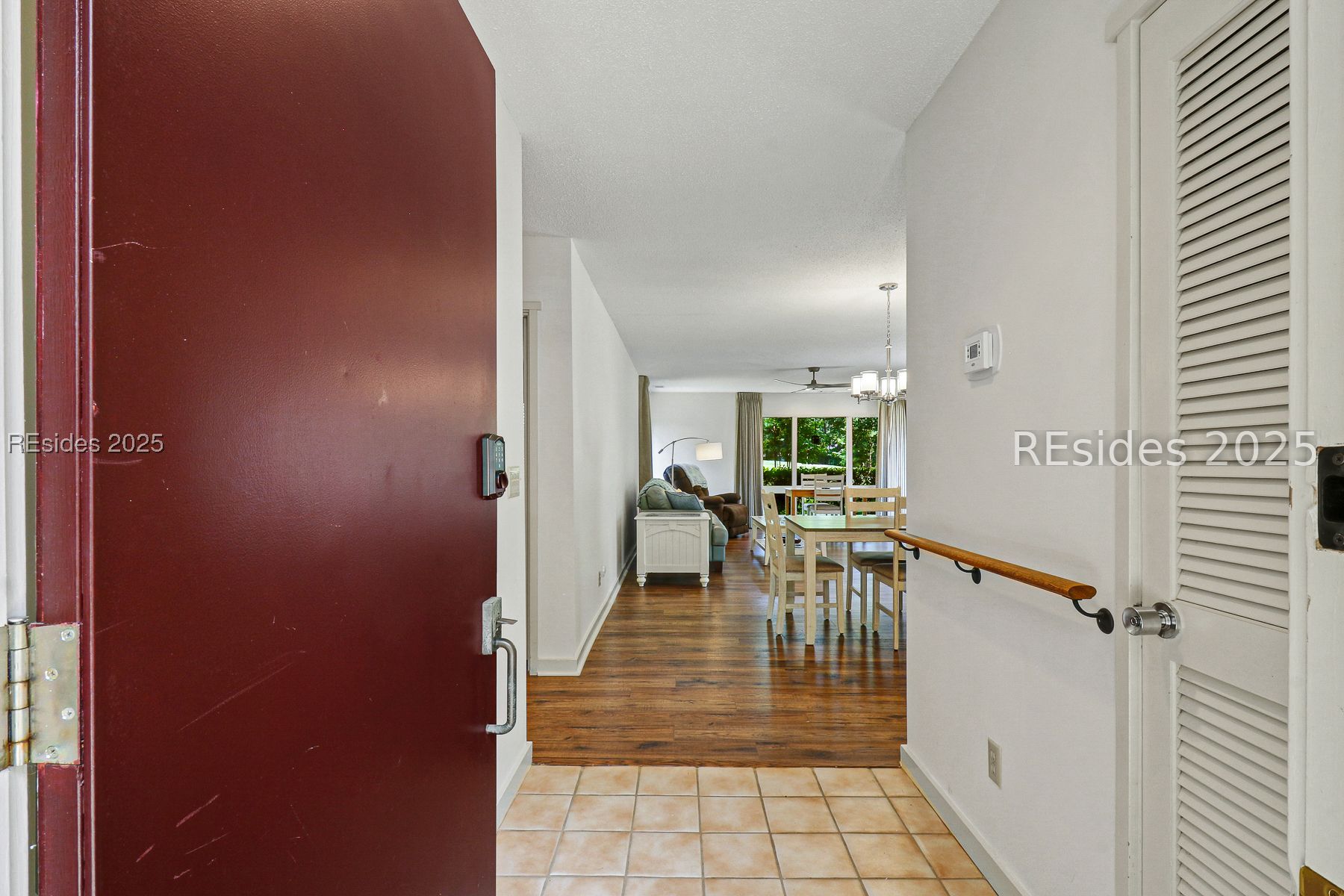 1 High Bluff Road, Unit 2017 Hilton Head Island, SC 29926 - Photo 4 of 45