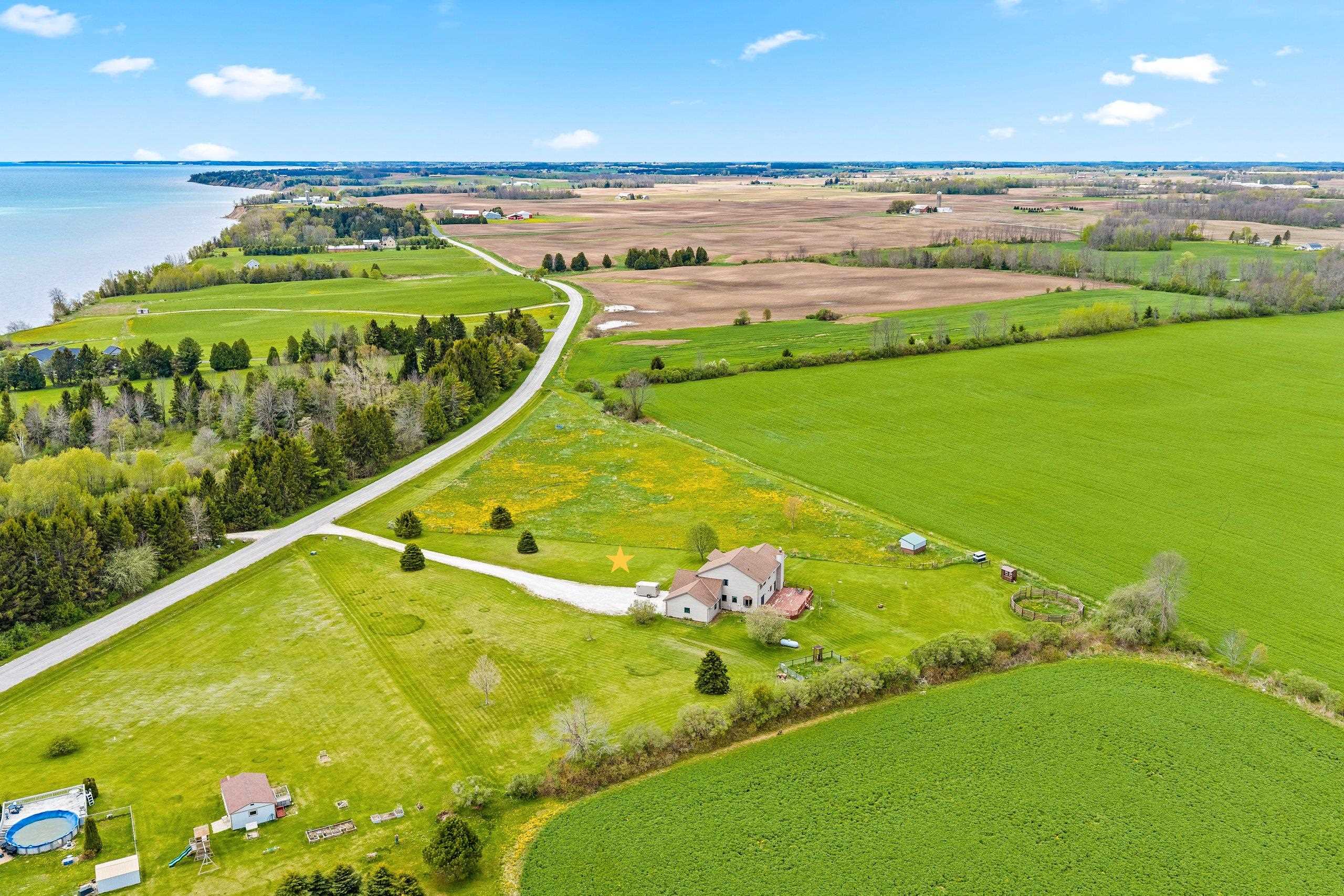 N2729 Lakeshore Road Kewaunee, WI 54216 - Photo 56 of 68