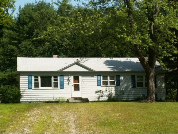 656 Deer Meadow Road Webster, NH 03303 - Photo 1 of 11