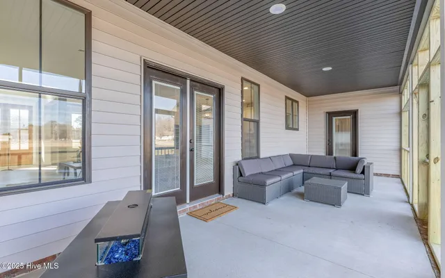 $627,000 | 106 Samson Way, Barco, NC 27917