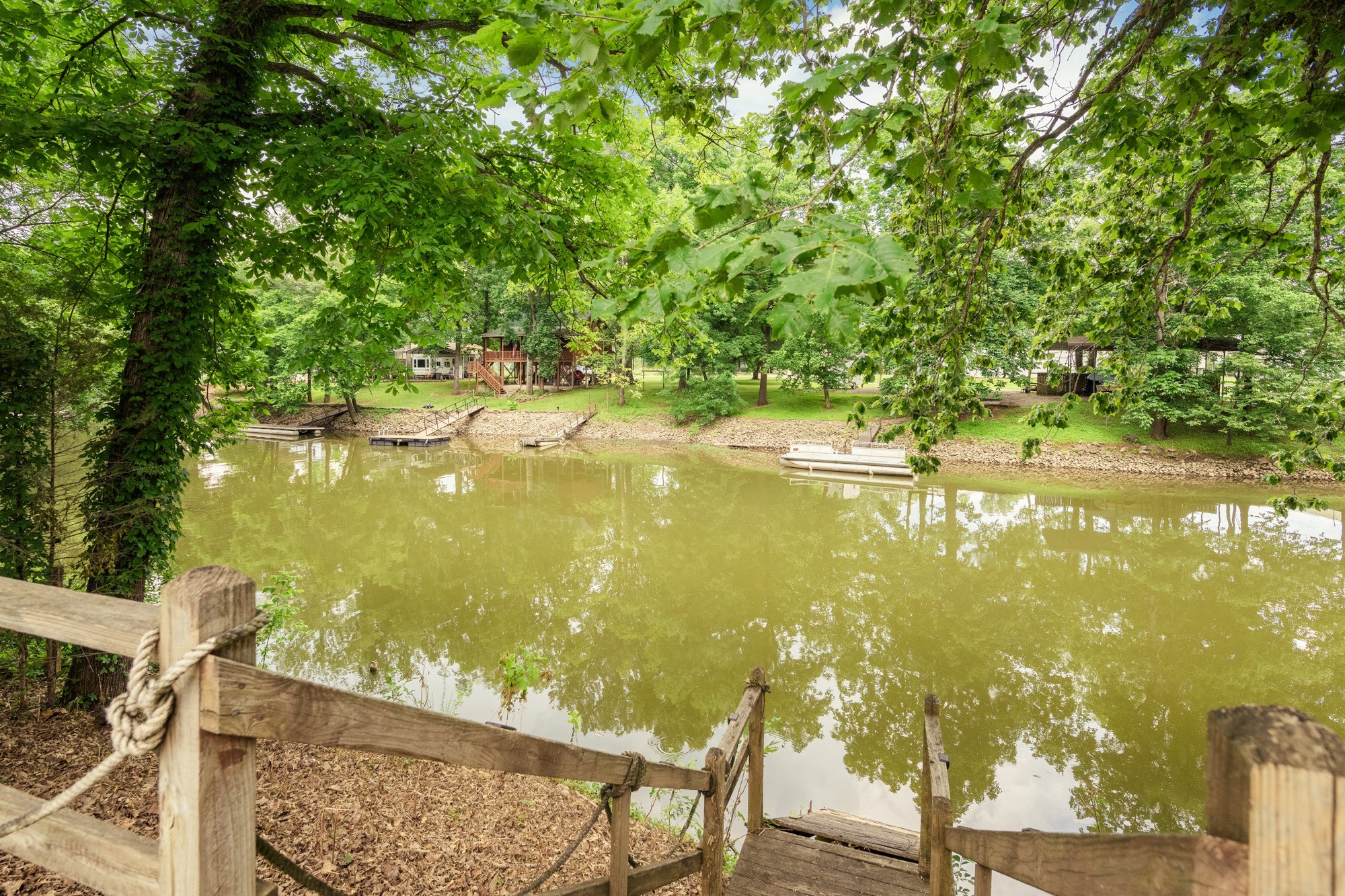91 Creekside View Lane Decaturville, TN 38329 - Photo 24 of 57 a view of an ocean from a balcony
