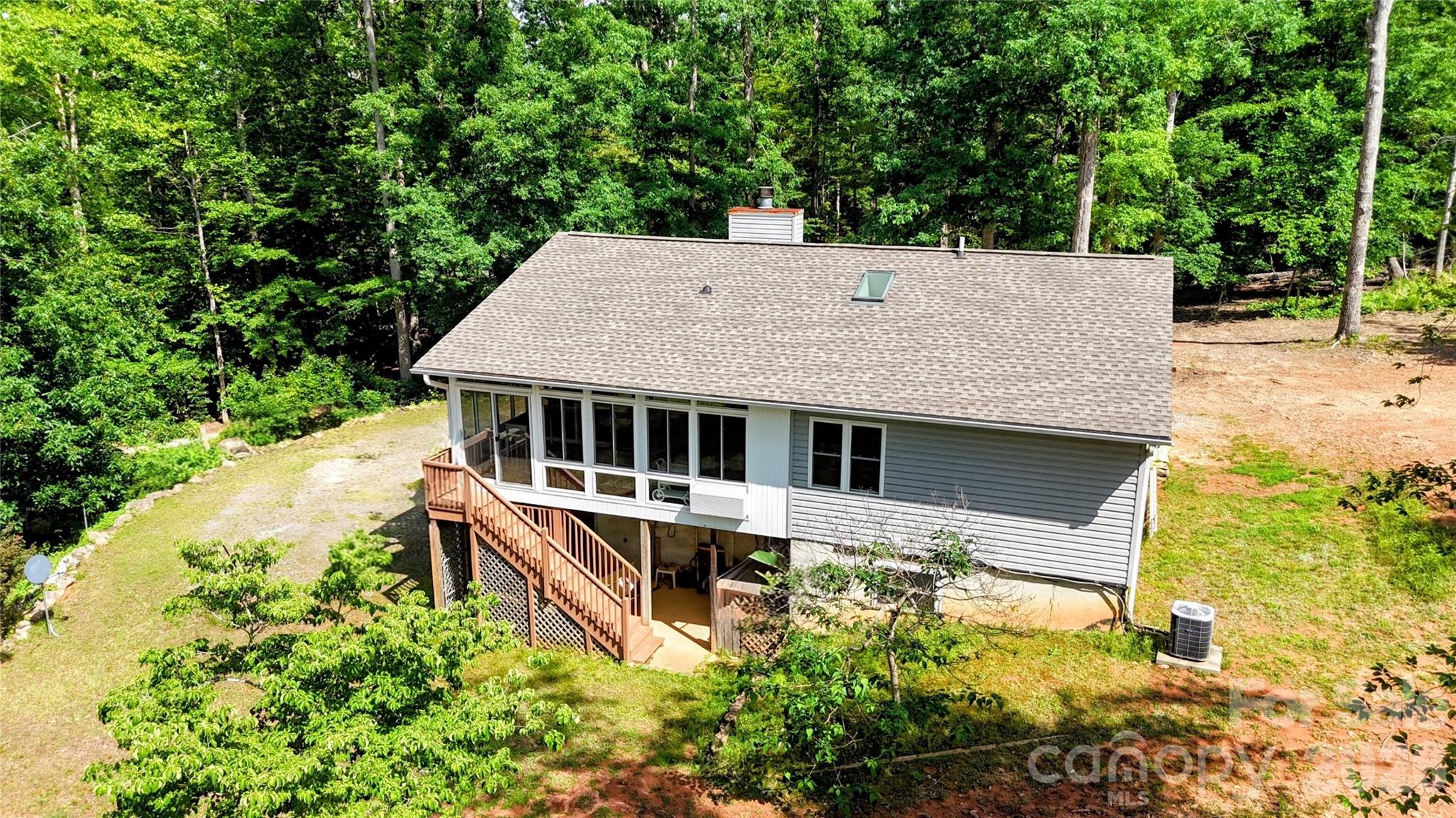 1943 Landrum Road Columbus, NC 28722 - Photo 10 of 19