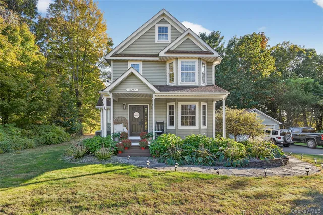 $449,900 | 1597 Highway 17K, Montgomery, NY 12549