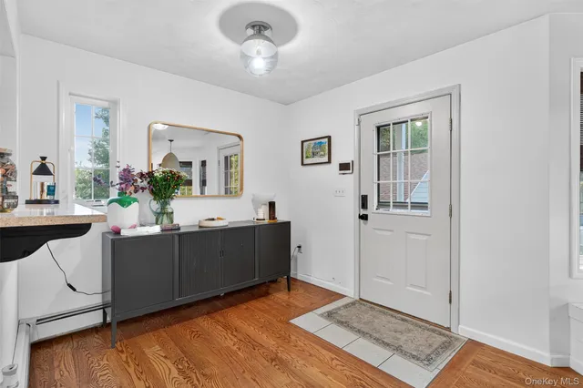 $449,900 | 1597 Highway 17K, Montgomery, NY 12549