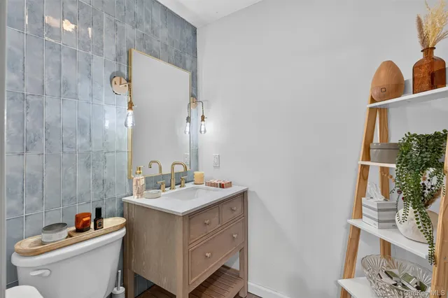 $449,900 | 1597 Highway 17K, Montgomery, NY 12549