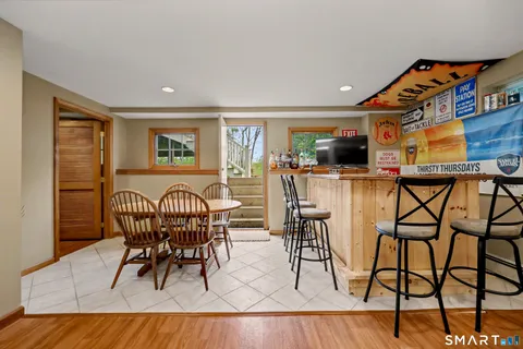 $1,025,000 | 49 Georges Lane, Monroe, CT 06468