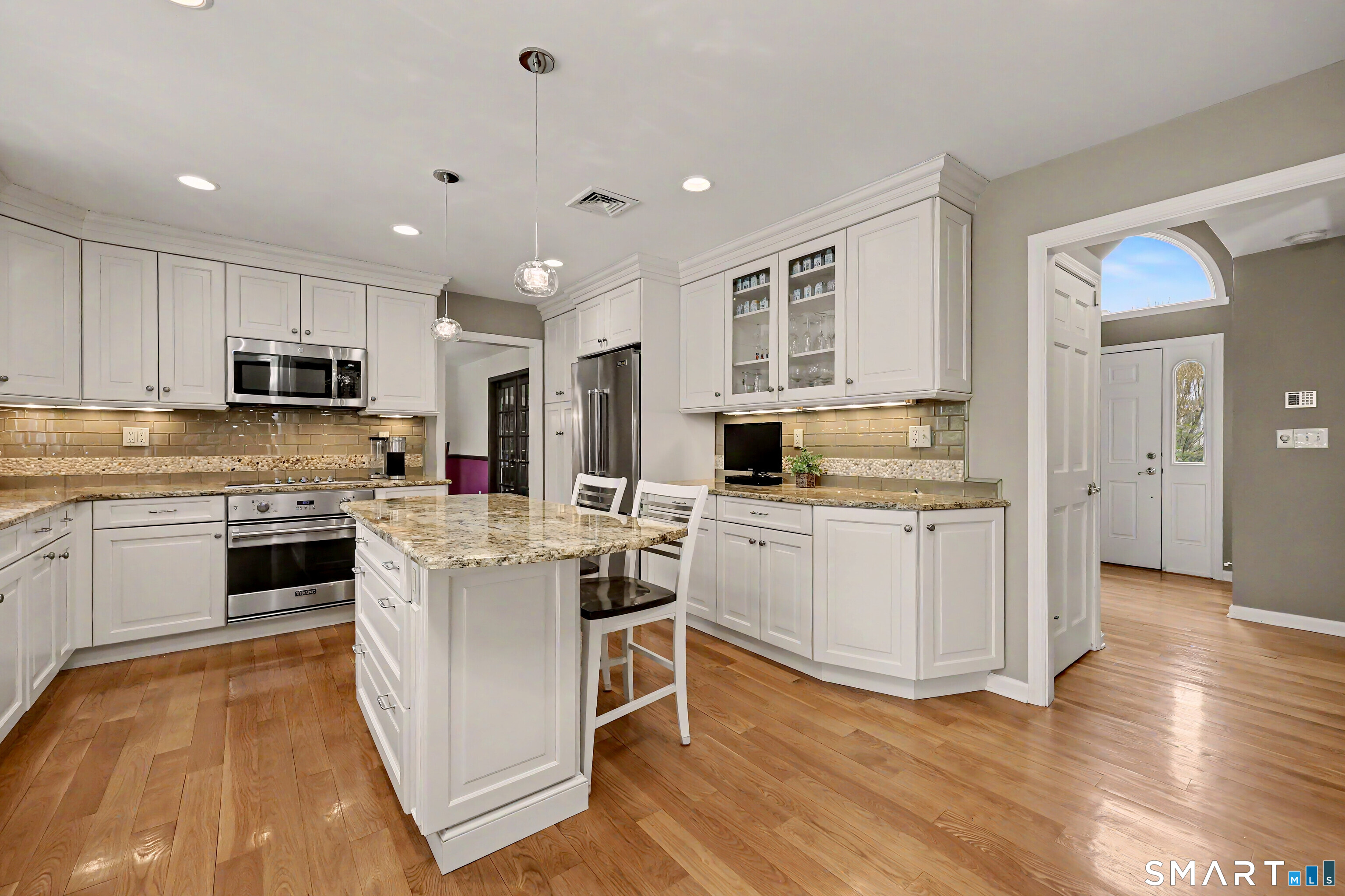 49 Georges Lane Monroe, CT 06468 - Photo 7 of 33