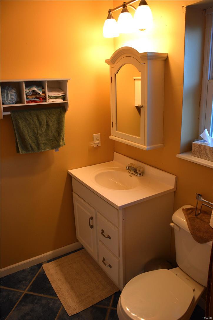 355 Eureka Road Eureka, MO 63025 - Photo 16 of 25 Gallery Image 16