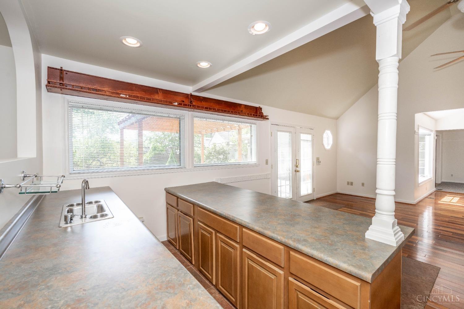 1150 Pamela Road Cincinnati, OH 45255 - Photo 34 of 63 Gallery Image 34