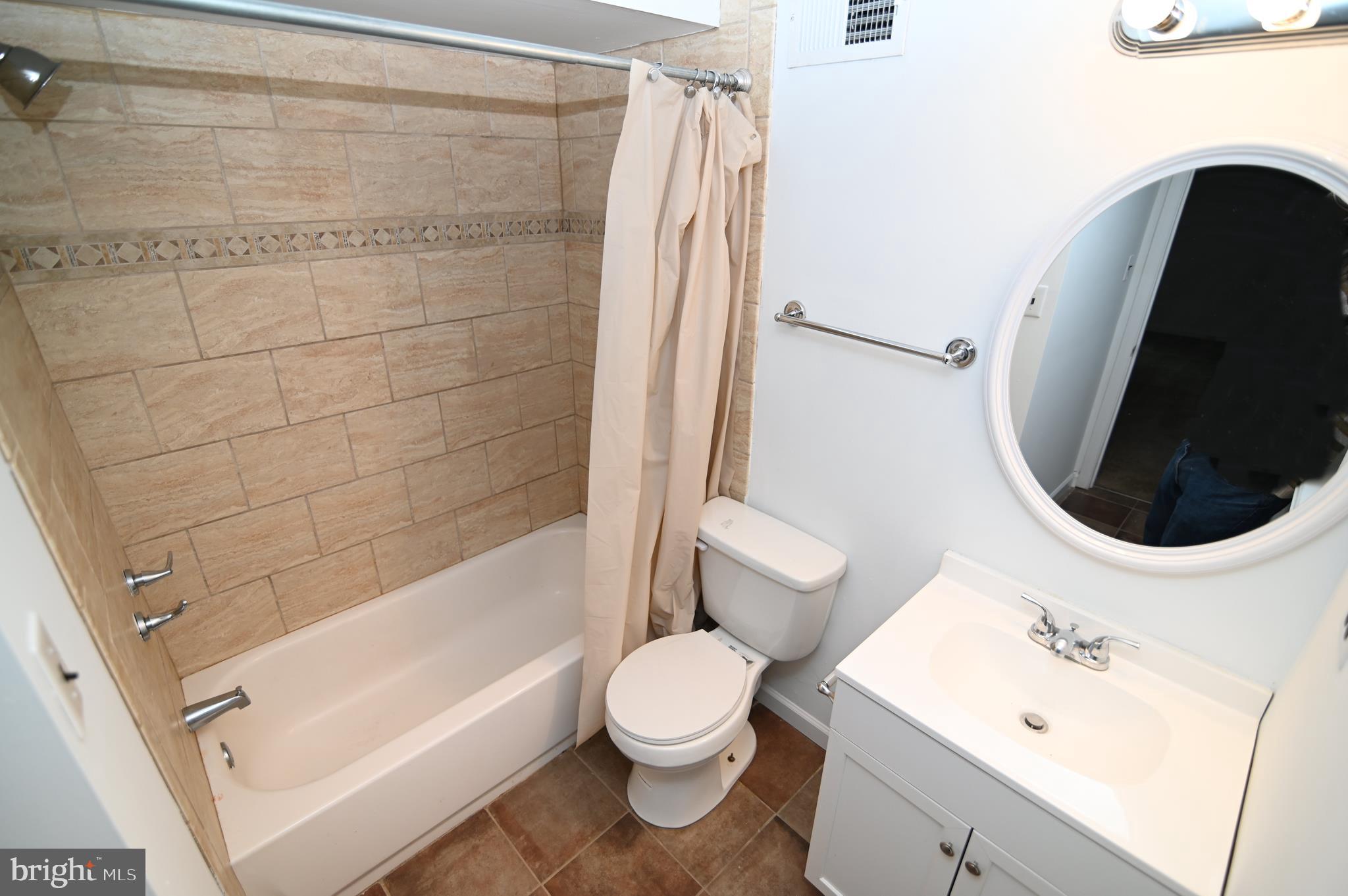 6760 Glen Albin Road La Plata, MD 20646 - Photo 16 of 25 Bath attached to bedroom 2