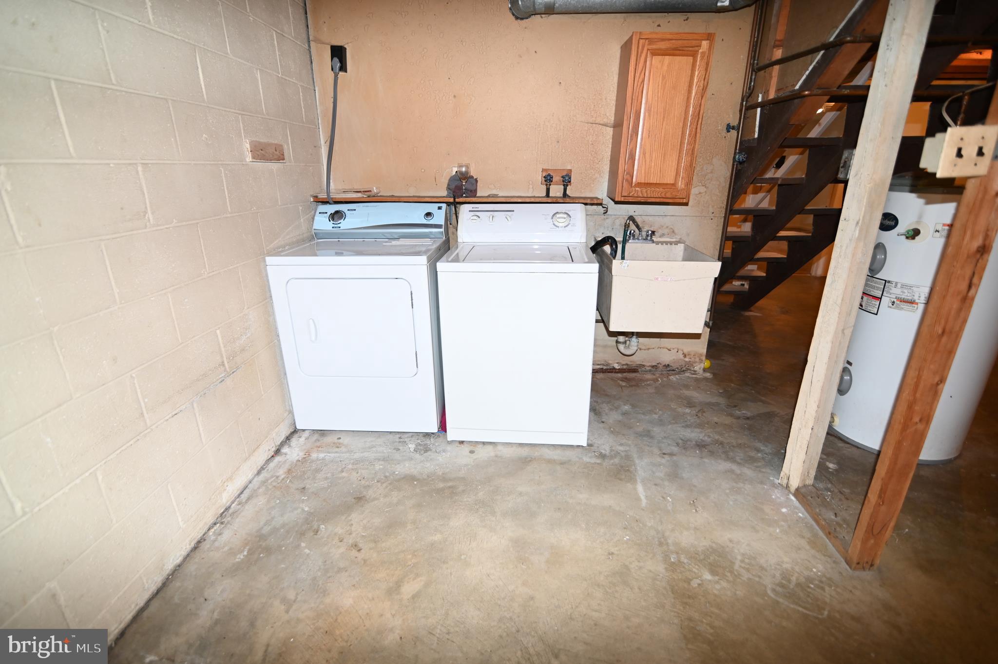 6760 Glen Albin Road La Plata, MD 20646 - Photo 20 of 25 Washer & dryer