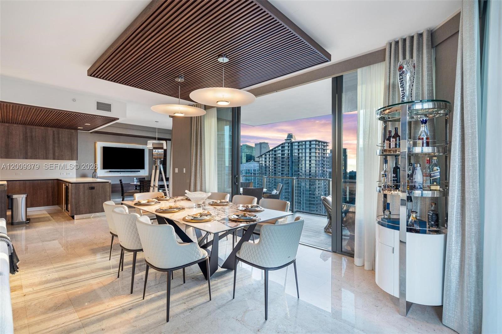 88 Southwest 7th Street, Unit 3801 Miami, FL 33130 - Photo 2 of 87