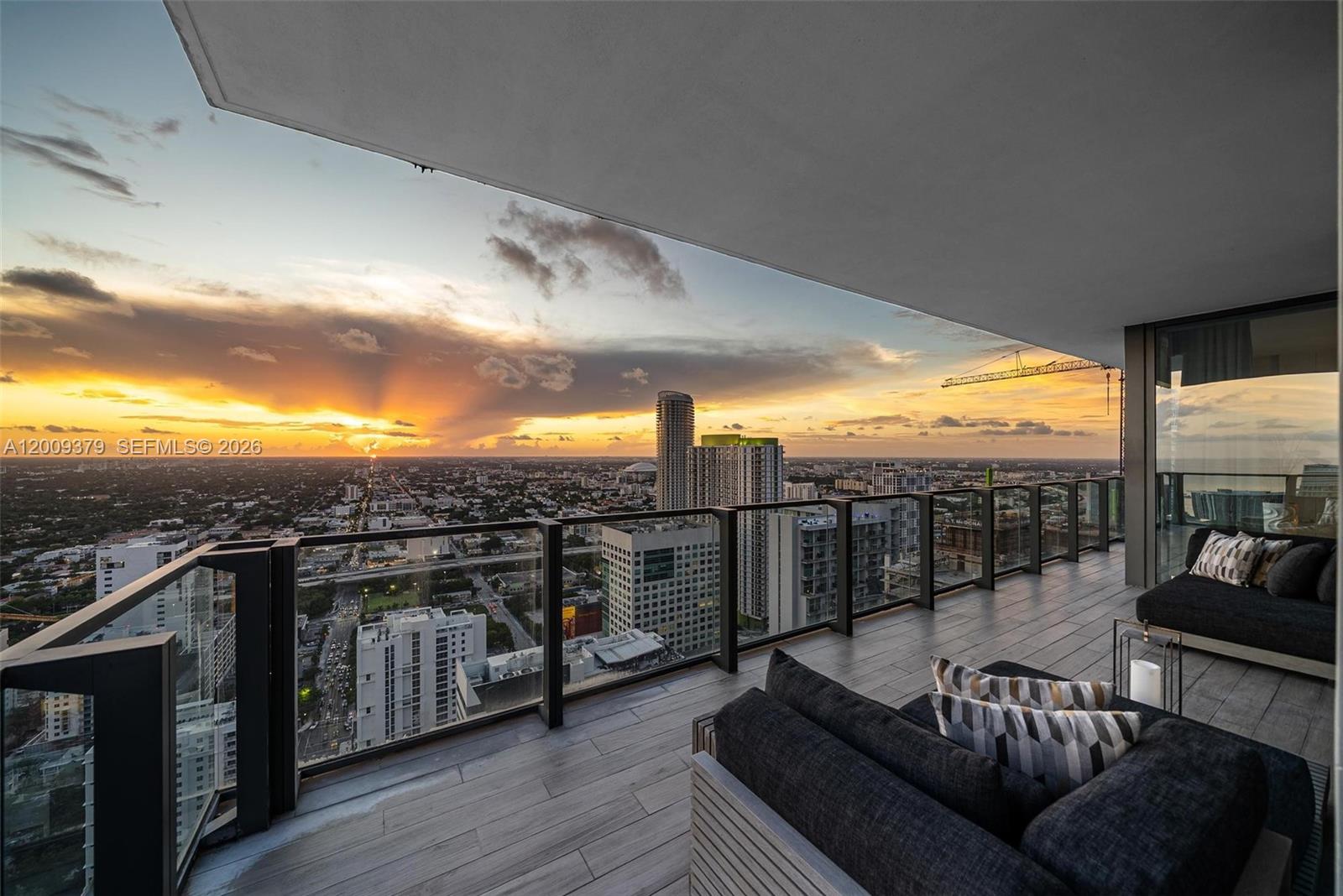 88 Southwest 7th Street, Unit 3801 Miami, FL 33130 - Photo 68 of 87