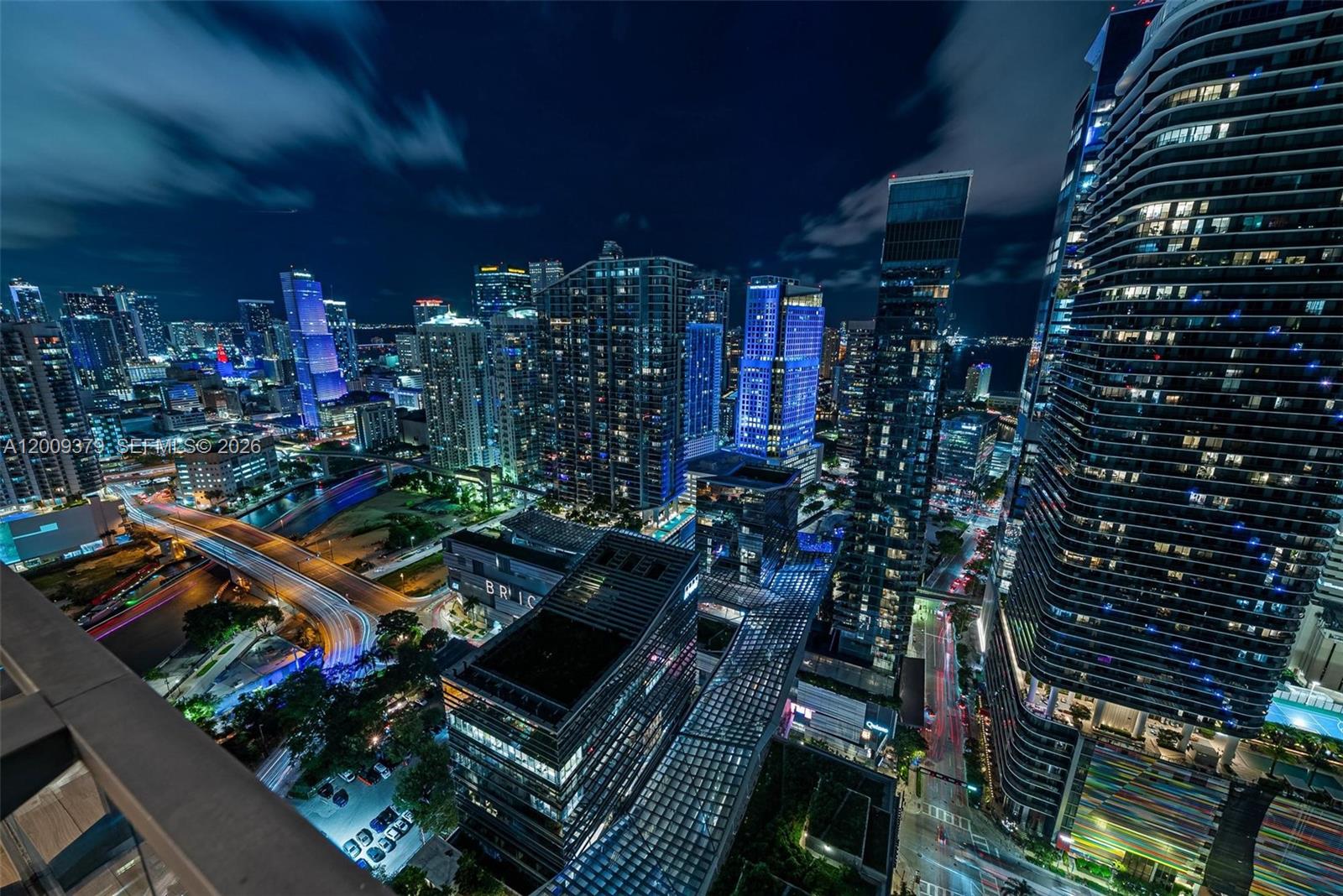 88 Southwest 7th Street, Unit 3801 Miami, FL 33130 - Photo 76 of 87