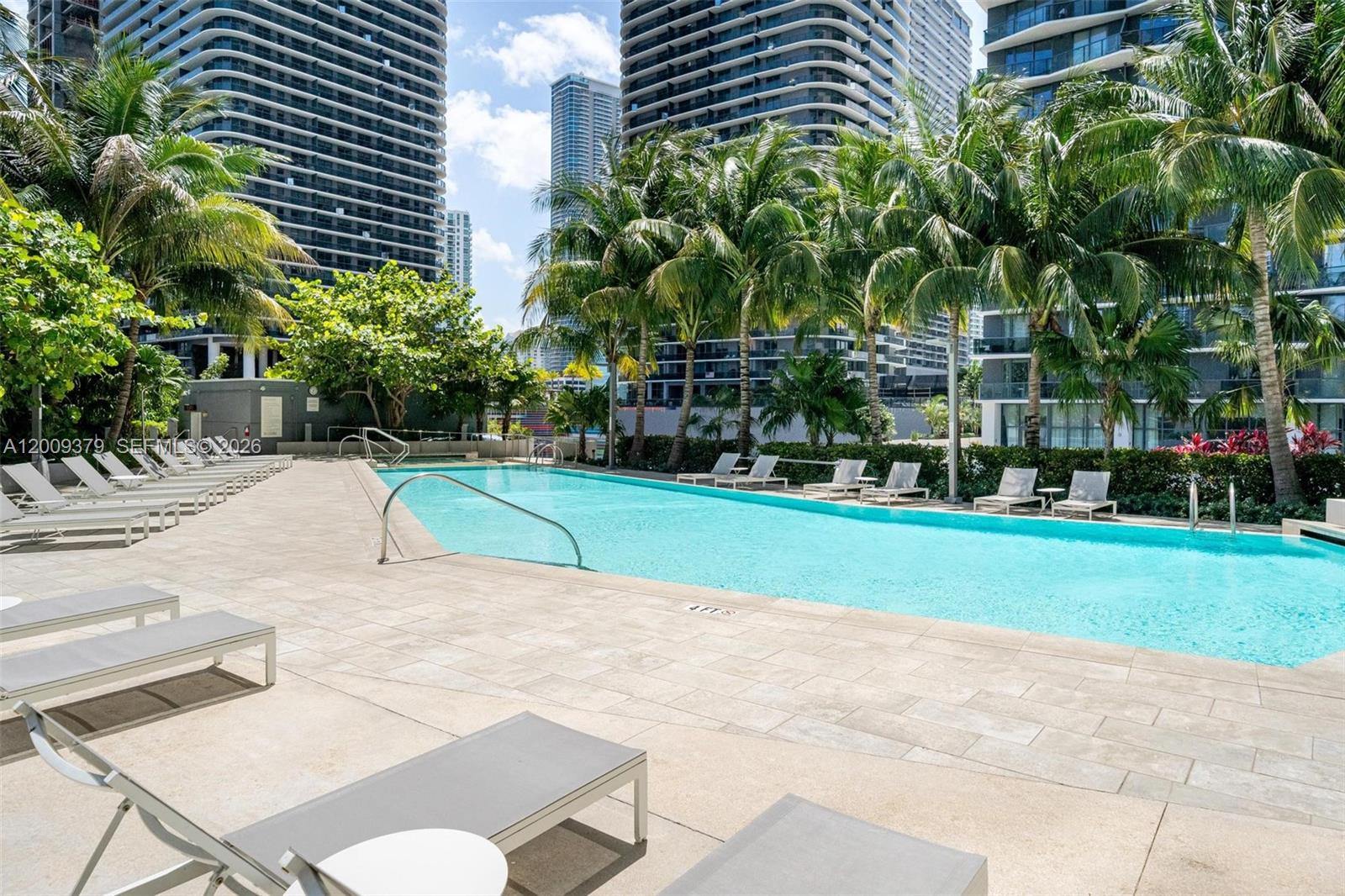 88 Southwest 7th Street, Unit 3801 Miami, FL 33130 - Photo 86 of 87