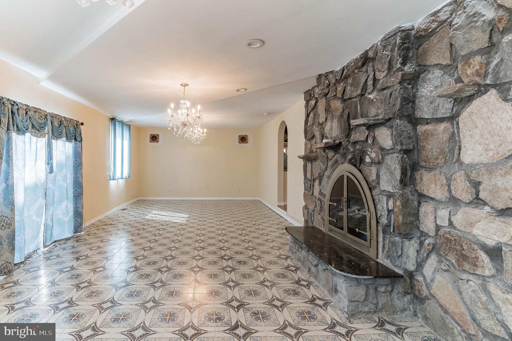 6 Carlton Road Cherry Hill, NJ 08034 - Photo 13 of 26