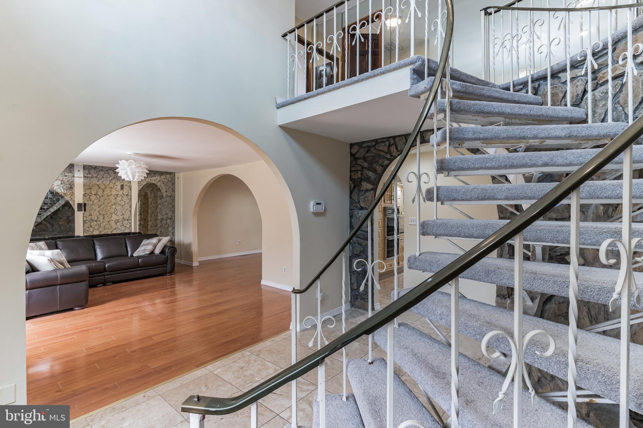 6 Carlton Road Cherry Hill, NJ 08034 - Photo 2 of 26