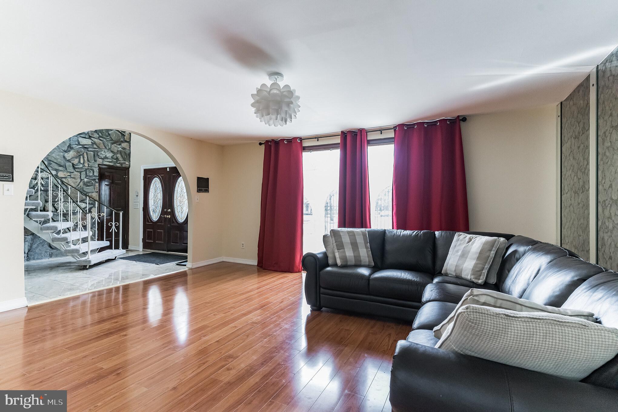 6 Carlton Road Cherry Hill, NJ 08034 - Photo 5 of 26