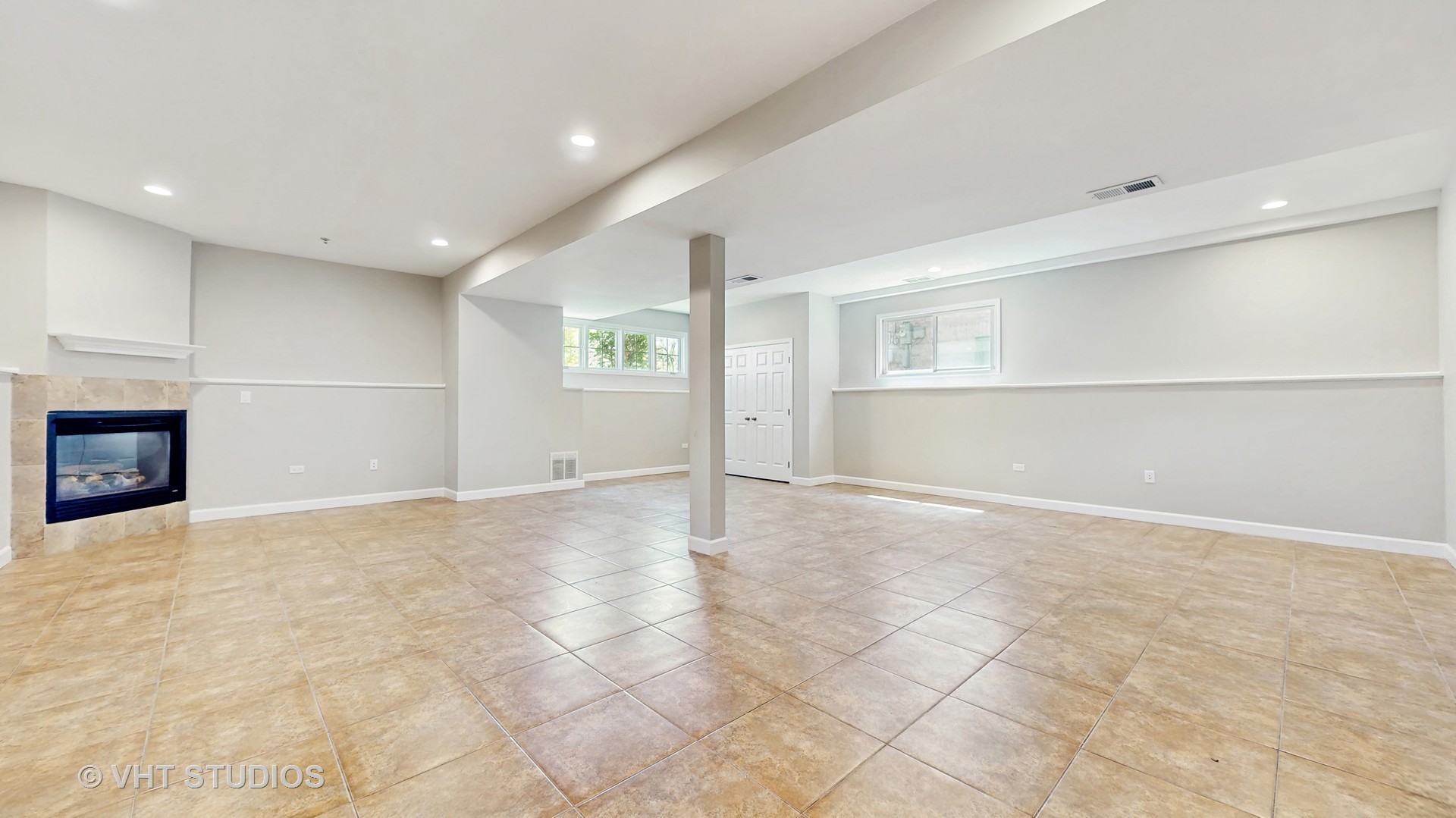 1544 North Wolf Road Berkeley, IL 60163 - Photo 24 of 37