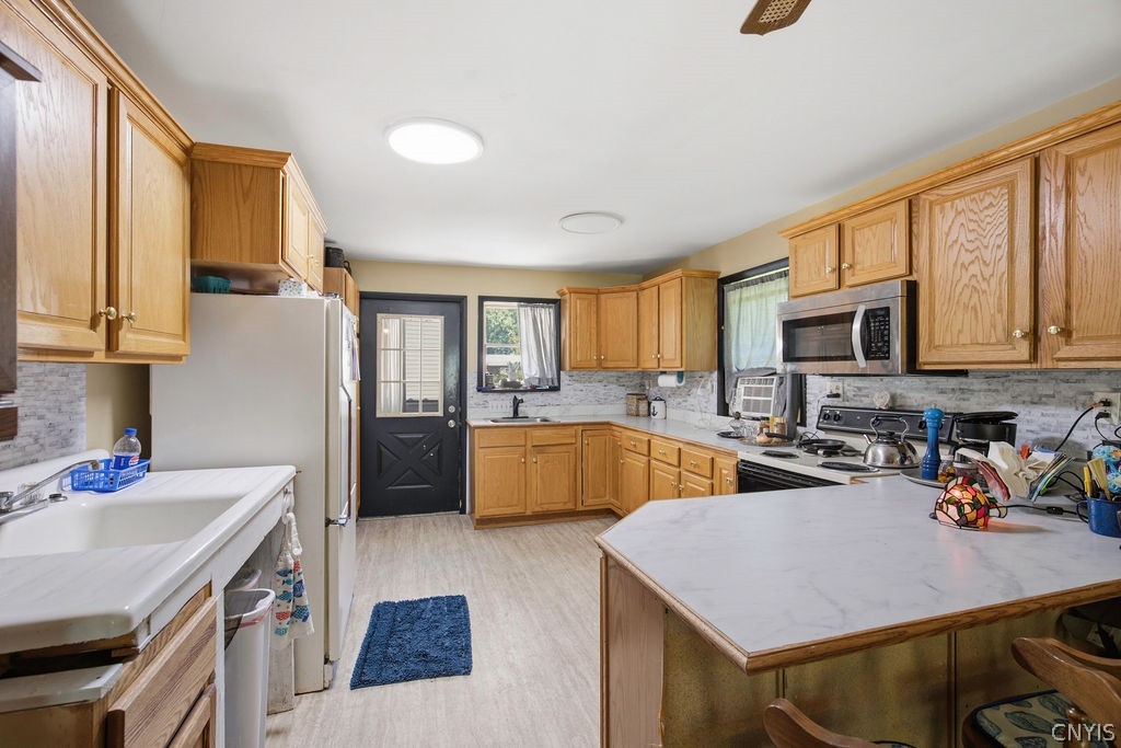 123 Larkin Street Sullivan, NY 13037 - Photo 8 of 27