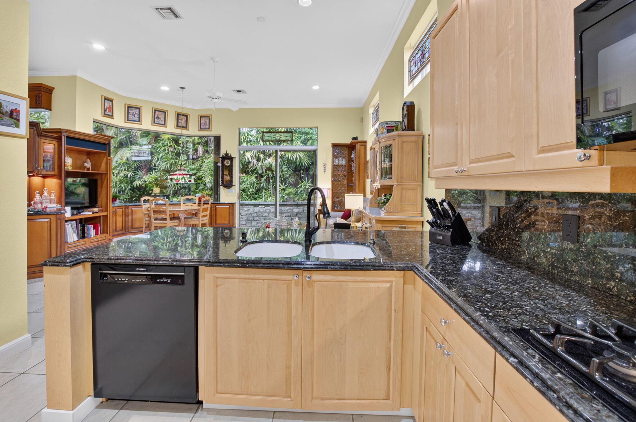 6295 Northwest 43rd Terrace Boca Raton, FL 33496 - Photo 26 of 53 26-web-or-mls-DSC_1080