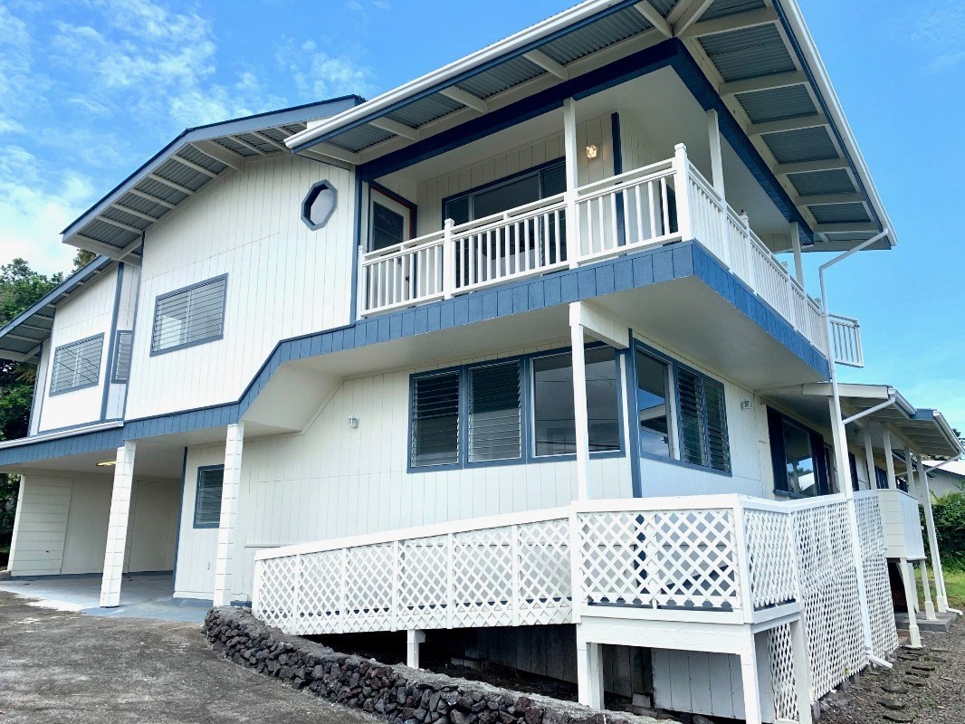 16 Haaheo Road Hilo, HI 96720 - Photo 2 of 21 Gallery Image 2