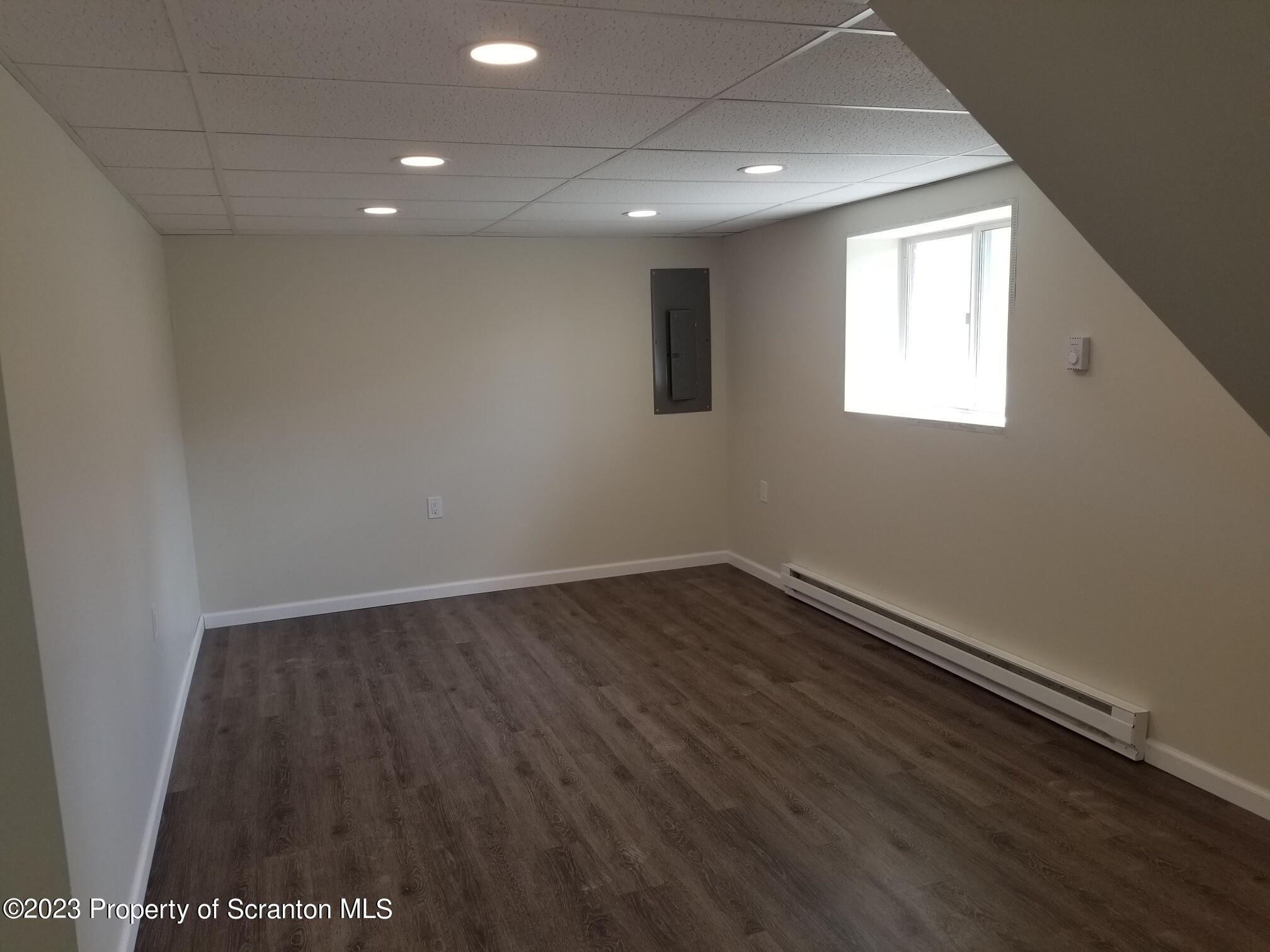 811 Layton Road Clarks Summit, PA 18411 - Photo 18 of 22 Gallery Image 18
