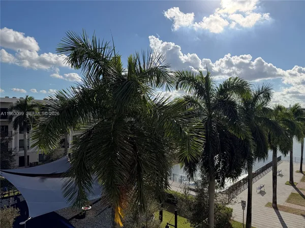 $3,300 | 4640 Northwest 84th Avenue, Unit 47, Doral, FL 33166
