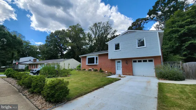 $3,400 | 7120 Hadlow Court, Springfield, VA 22152