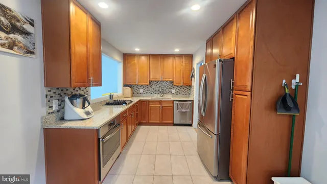 $3,400 | 7120 Hadlow Court, Springfield, VA 22152