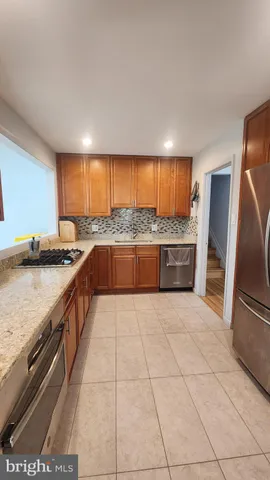 $3,400 | 7120 Hadlow Court, Springfield, VA 22152