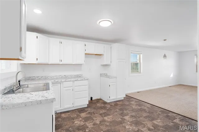 $94,900 | 1809 Rhodes Street, Madison, IL 62060