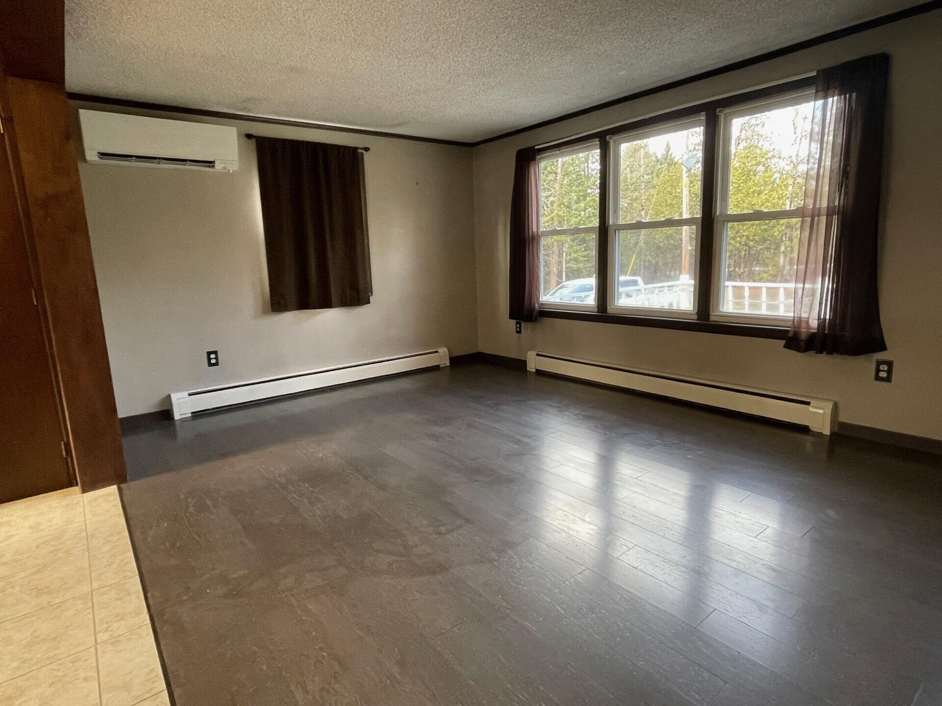 1488 County Road New Limerick, ME 04761 - Photo 14 of 34 Living Room (1488 County Road) II