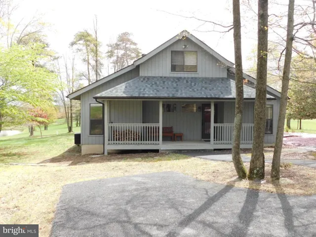 $450,000 | 90 Atlatl Lane, Hedgesville, WV 25427