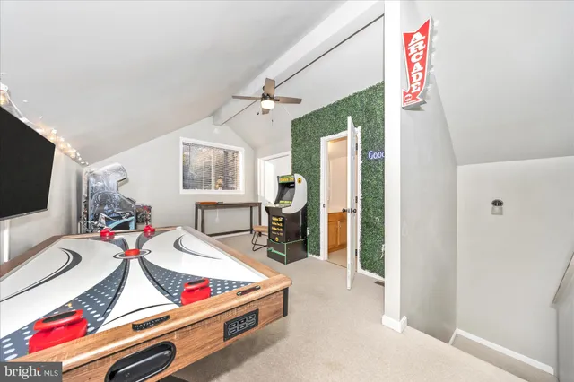 $450,000 | 90 Atlatl Lane, Hedgesville, WV 25427