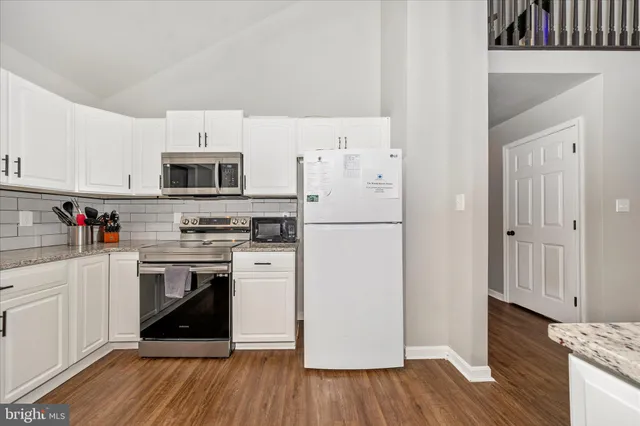 $450,000 | 90 Atlatl Lane, Hedgesville, WV 25427