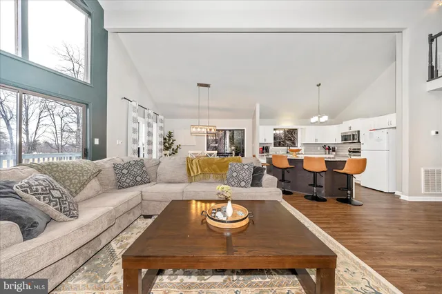 $450,000 | 90 Atlatl Lane, Hedgesville, WV 25427