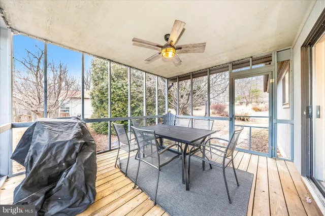 $450,000 | 90 Atlatl Lane, Hedgesville, WV 25427