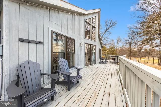 $450,000 | 90 Atlatl Lane, Hedgesville, WV 25427