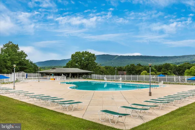 $450,000 | 90 Atlatl Lane, Hedgesville, WV 25427