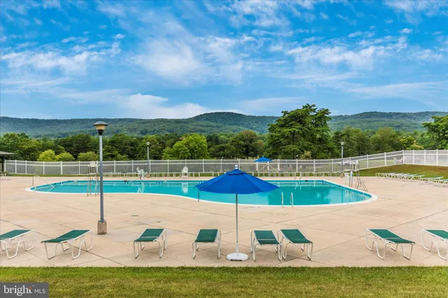 $450,000 | 90 Atlatl Lane, Hedgesville, WV 25427