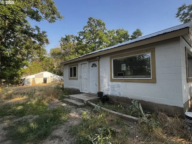 $199,000 | 44786 Mission Road, Pendleton, OR 97801