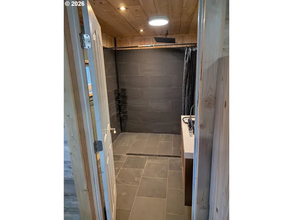 $239,000 | 44786 Mission Road, Pendleton, OR 97801