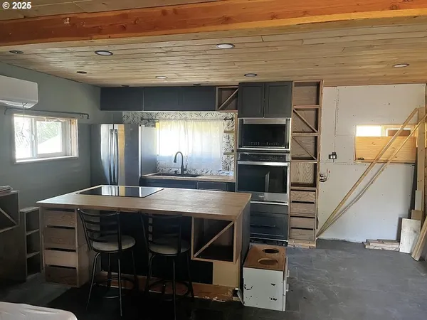 $239,000 | 44786 Mission Road, Pendleton, OR 97801