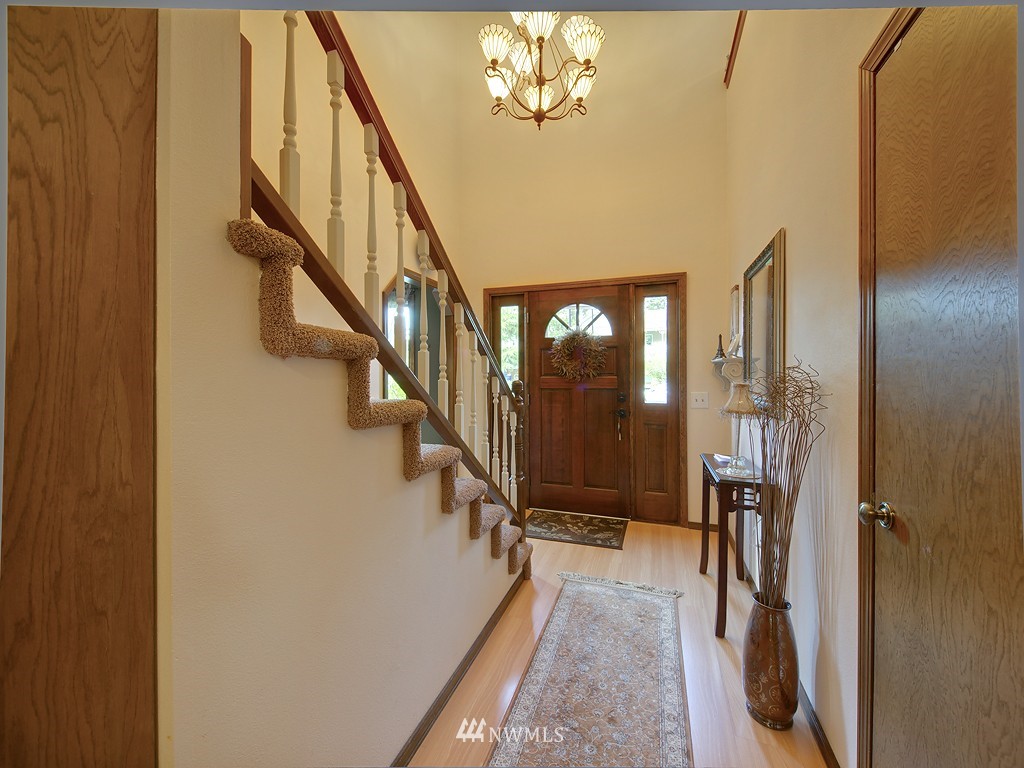 3112 166th Place Southeast Bothell, WA 98012 - Photo 6 of 15