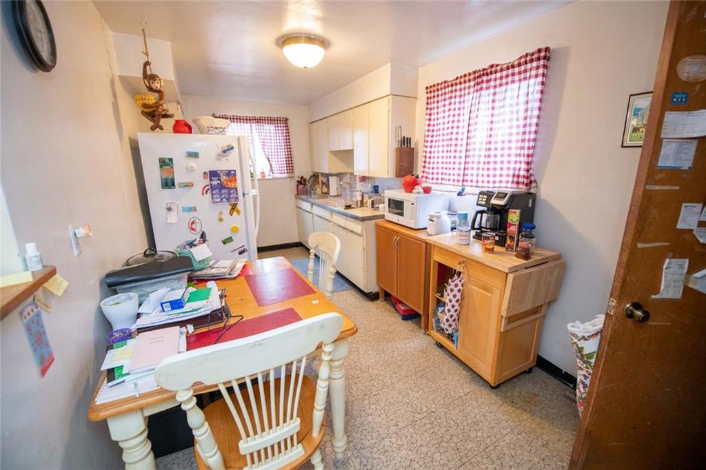 235 Olympic Road Pittsburgh, PA 15236 - Photo 11 of 19 Gallery Image 11